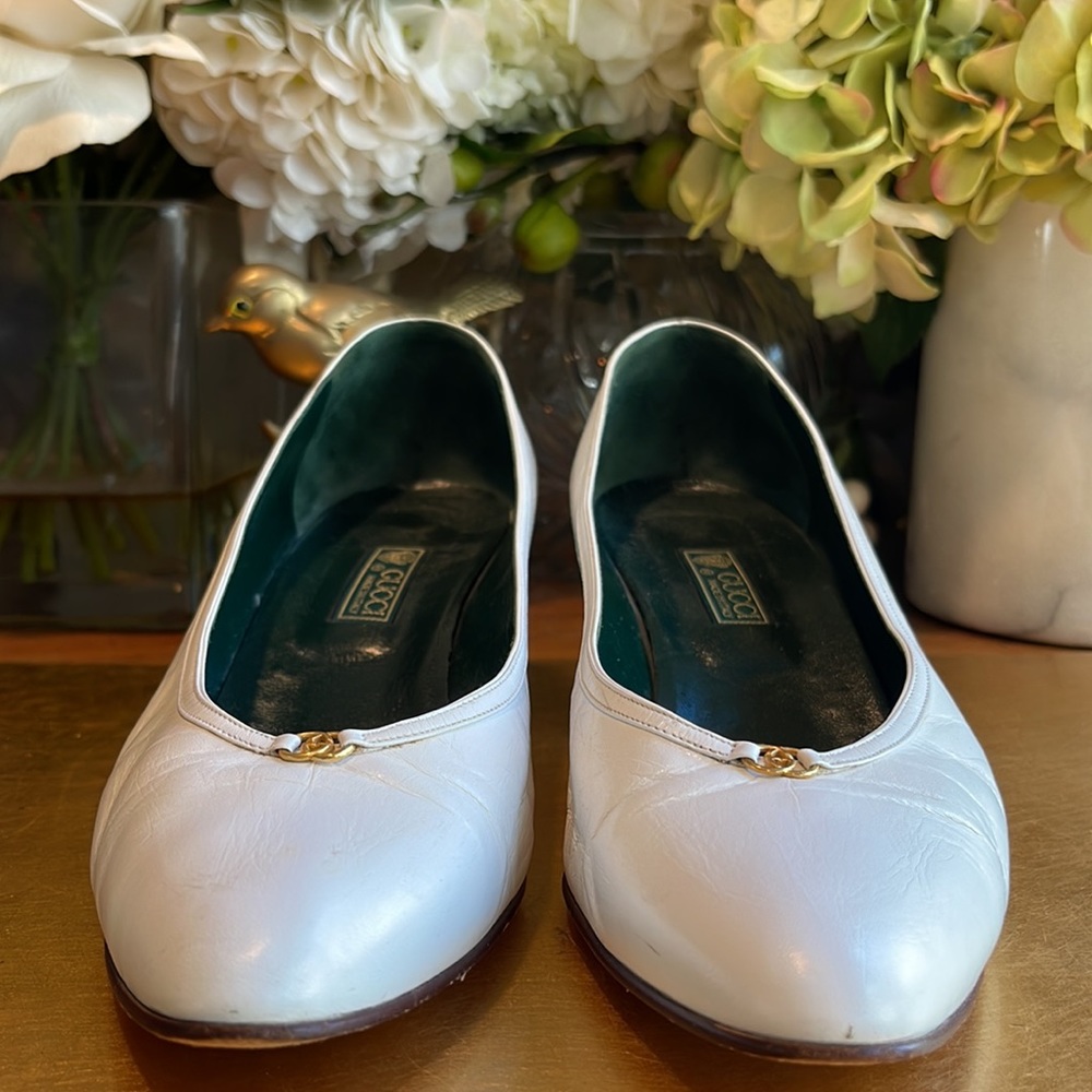 Gucci Logo Heels in Bright White Leather | ULTRA RARE! - Picture 6 of 16